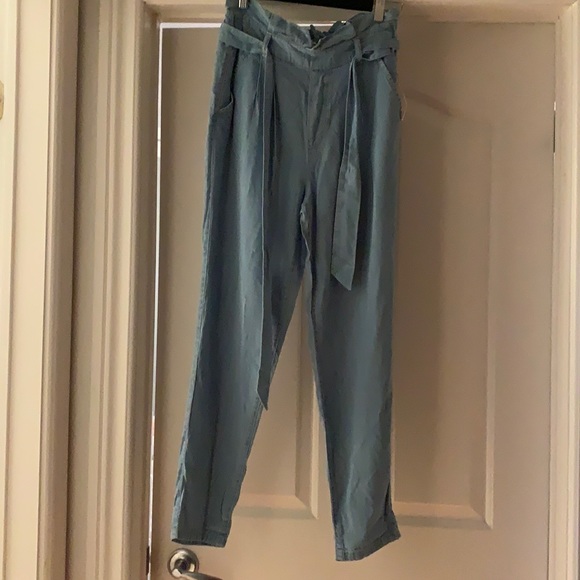 BRAND NEW PAPERBAG MOM JEANS - Picture 5 of 6